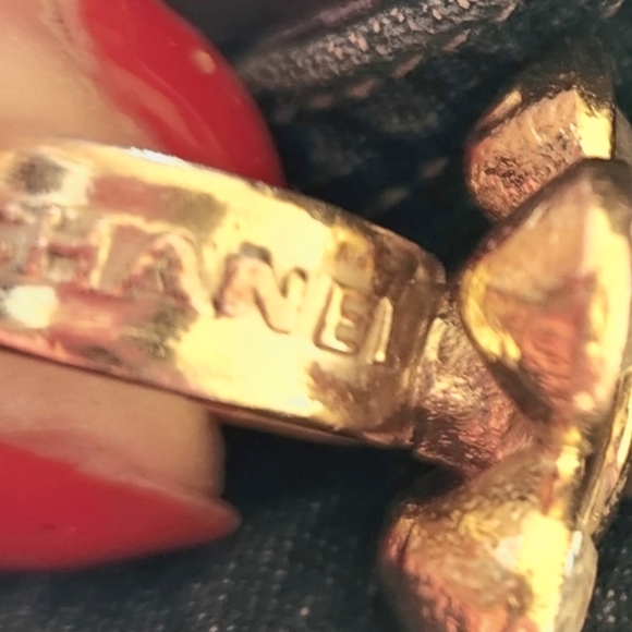 CHANEL y2k HTF Camelia Gold Gaudy Huge Chunky Rhinestone Flower Cocktail Ring 6 - Picture 8 of 15